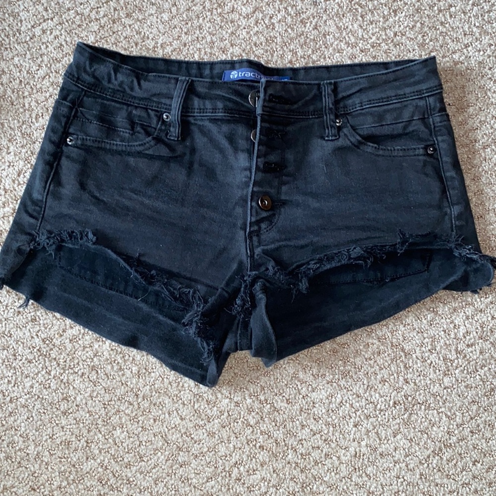 tractr blu black denim shorts